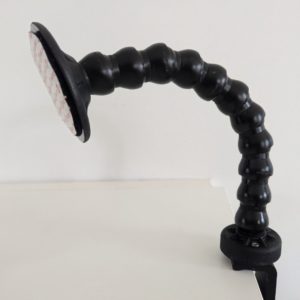 Support contacteur articulé Flexzi noir avec scratch fourni pour fixer un contacteur, conçu pour une utilisation adaptée