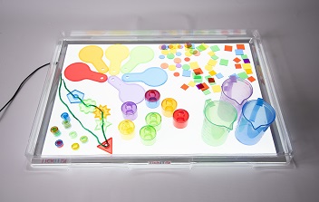 Découverte visuelle avec lampe sensorielle handicap moteur et boîte à lumières 8 table lumineuse